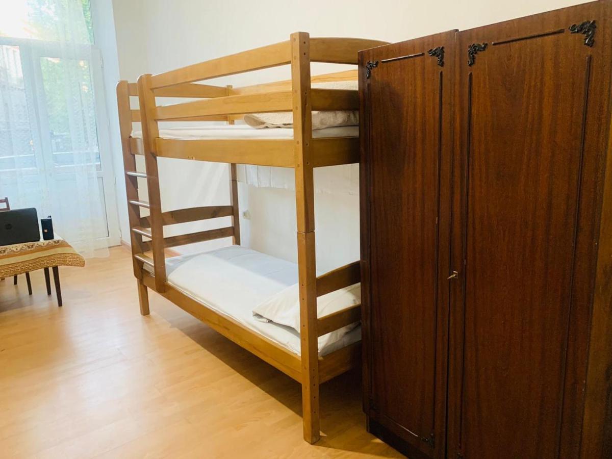 Infinity Hostel & Tour Yerevan Luaran gambar