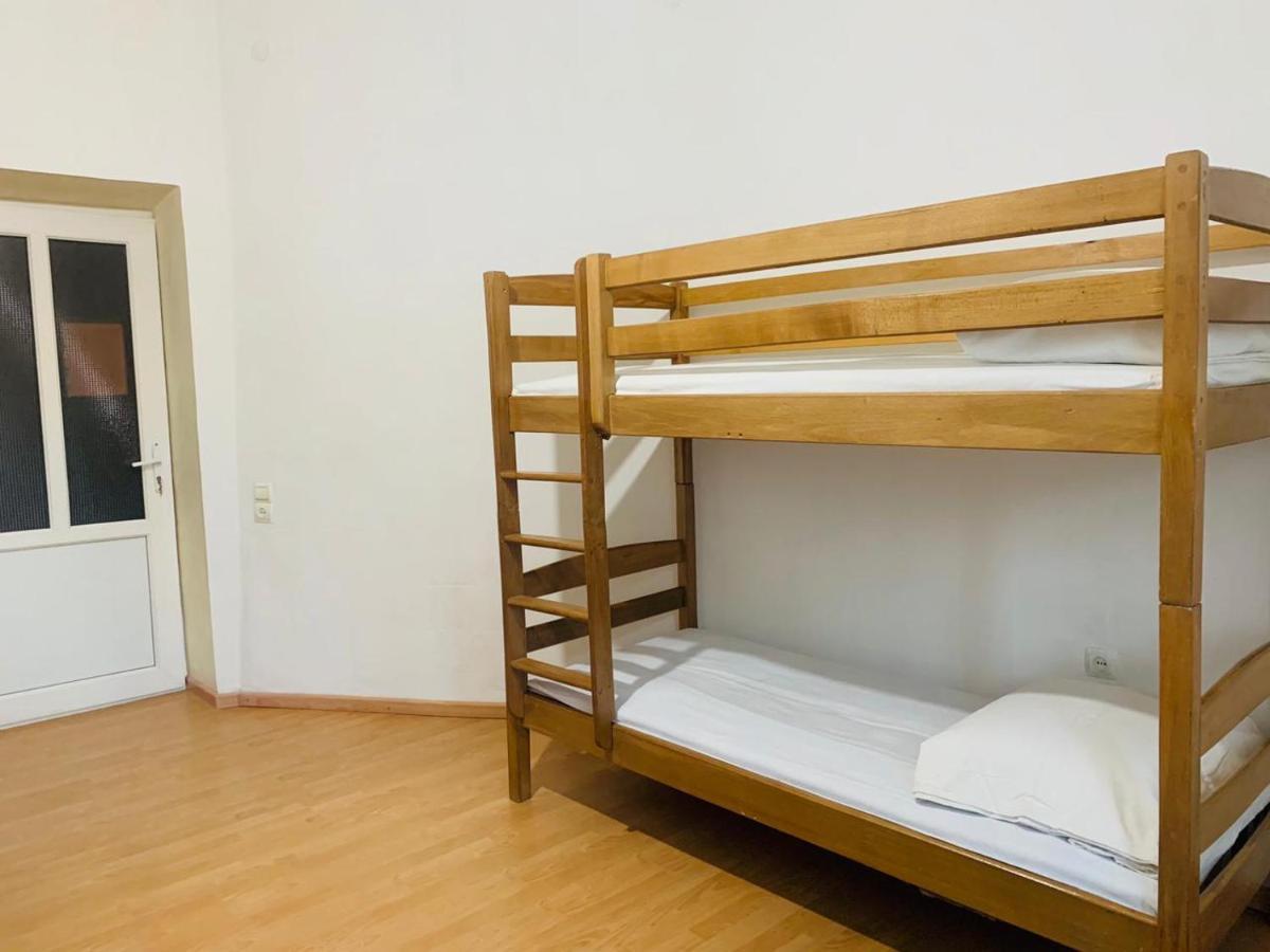 Infinity Hostel & Tour Yerevan Luaran gambar