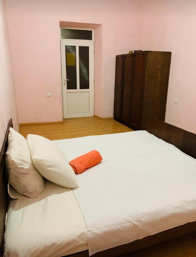 Infinity Hostel & Tour Yerevan Luaran gambar