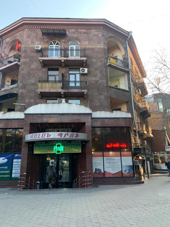 Infinity Hostel & Tour Yerevan Luaran gambar