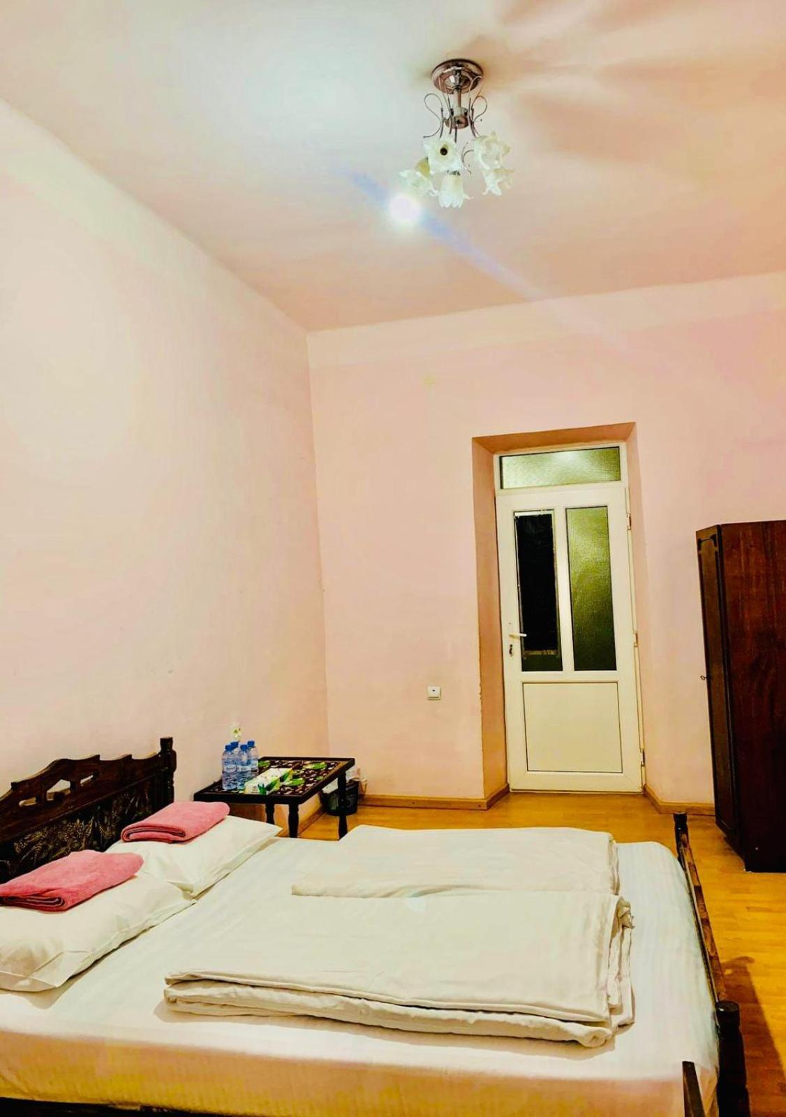 Infinity Hostel & Tour Yerevan Luaran gambar