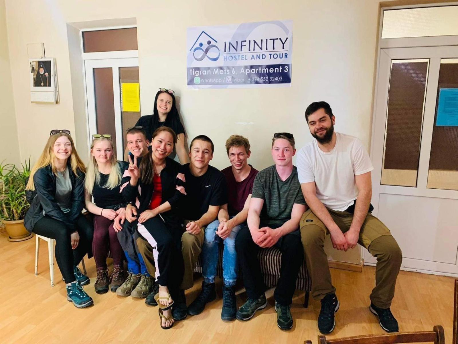 Infinity Hostel & Tour Yerevan Luaran gambar